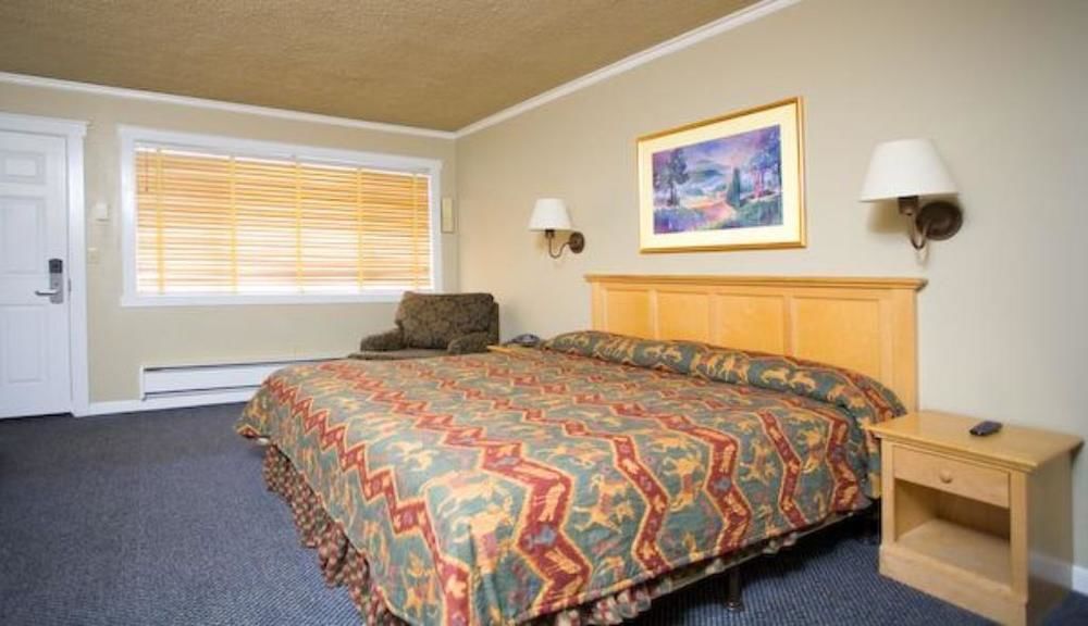 Surf Motel And Gardens Форт Браг Екстериор снимка